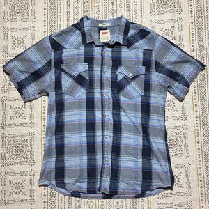 Levi's Standard Fit Button Down Short Sleeve Shirt
